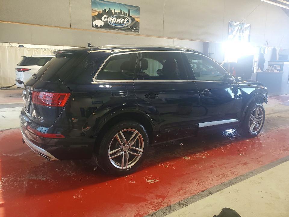 2017 Audi Q7 Premium