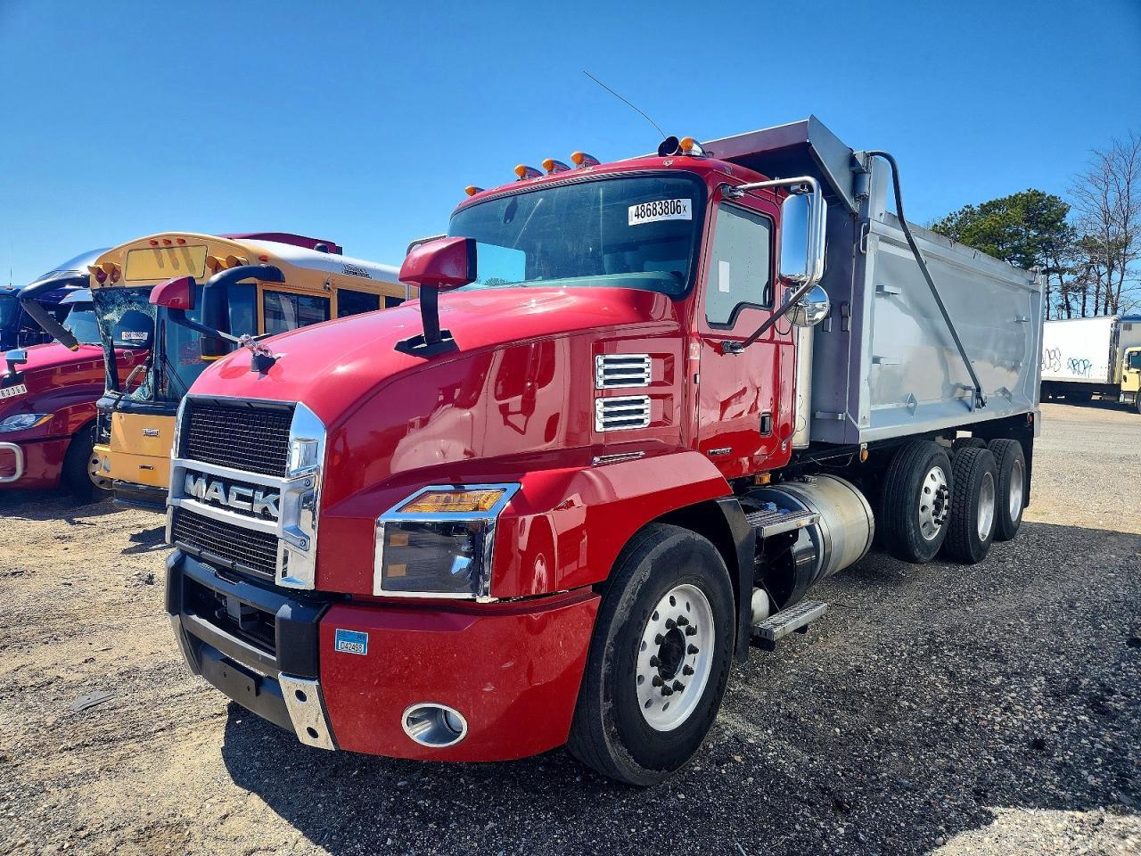 2018 Mack Anthem Dump Truck