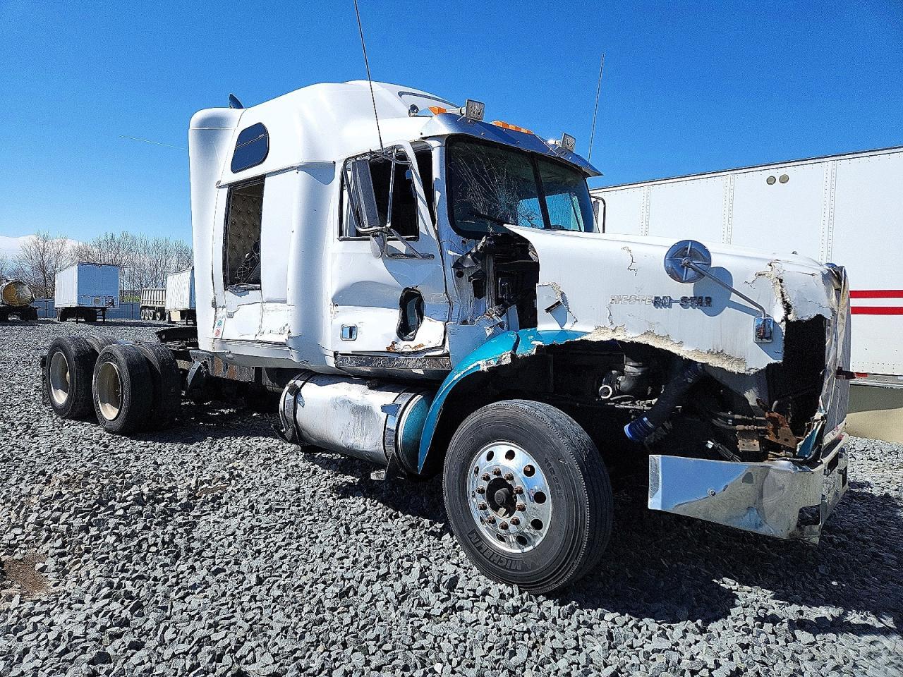 2006 Western Star 2006 Western Star 4900 Semi Truck