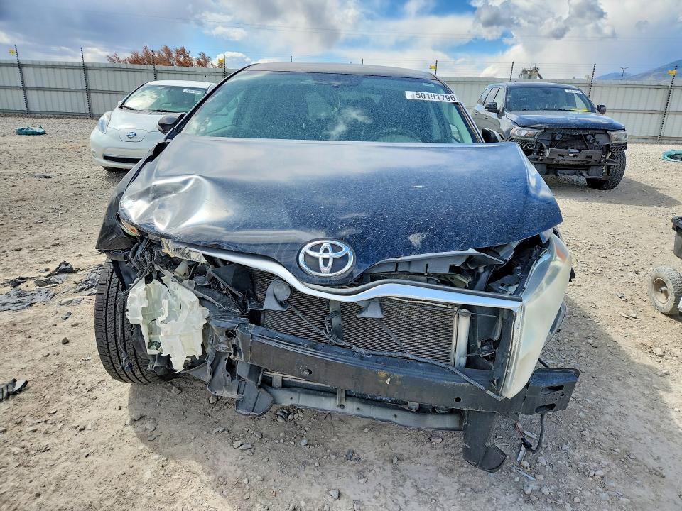 2014 Toyota Venza le