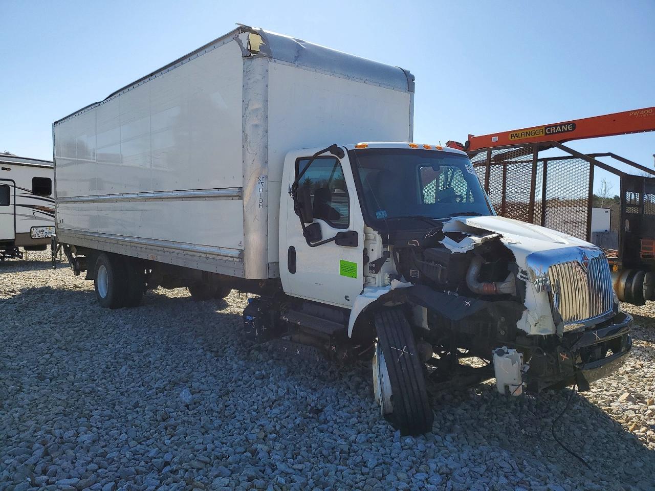 2021 International MV607 BOX Truck