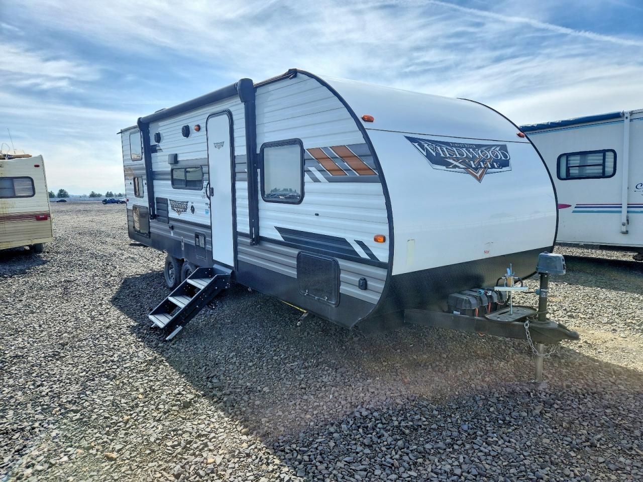 2022 Forest River 2022 Forest River Wildwood Camper