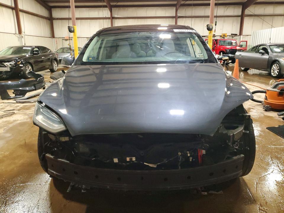 2017 Tesla Model x