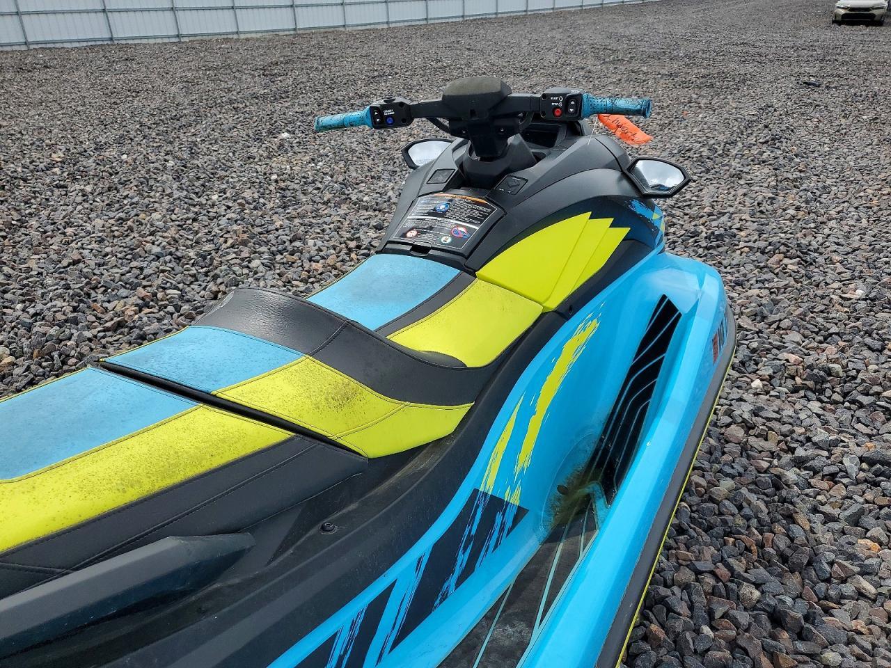 2022 Yamaha Waverun 3