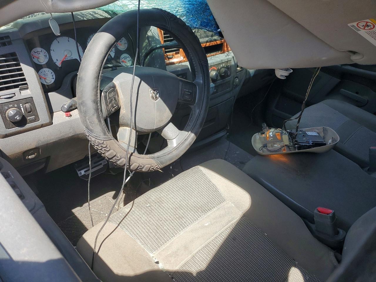 2006 Dodge RAM 2500 ST