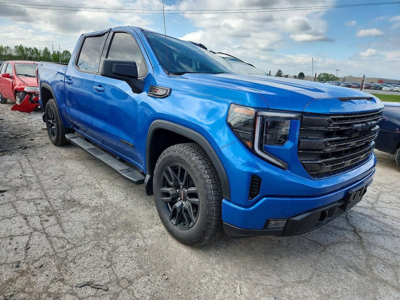 2024 GMC Sierra K1500 Elevation