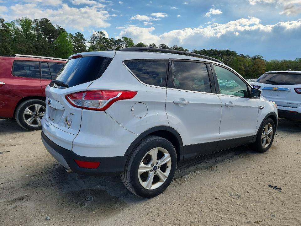 2015 Ford Escape se