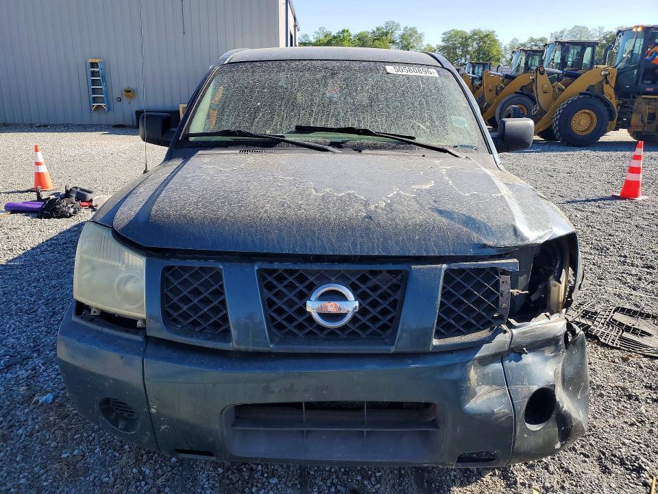 2004 Nissan Titan