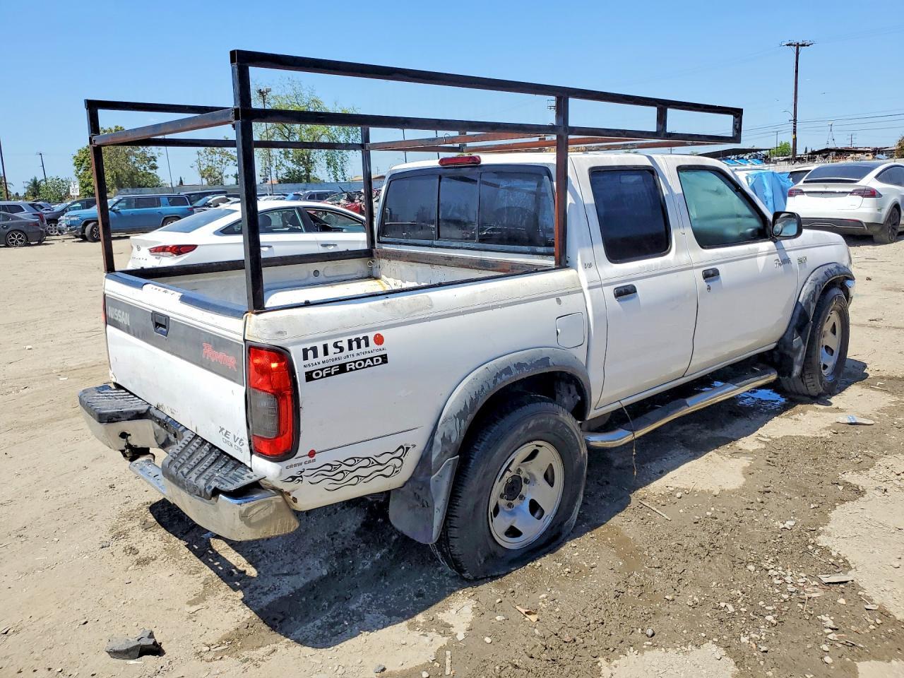 2000 Nissan Frontier XE