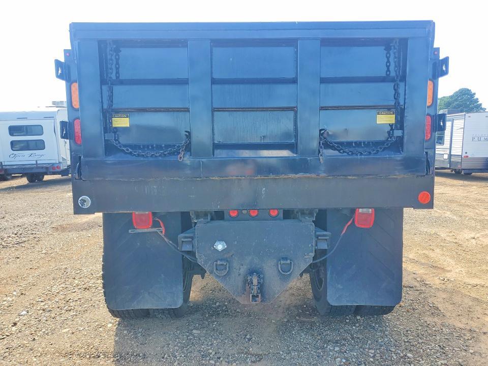 2018 International 4300 Dump Truck