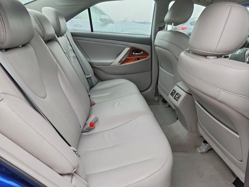 2011 Toyota Camry xle V6