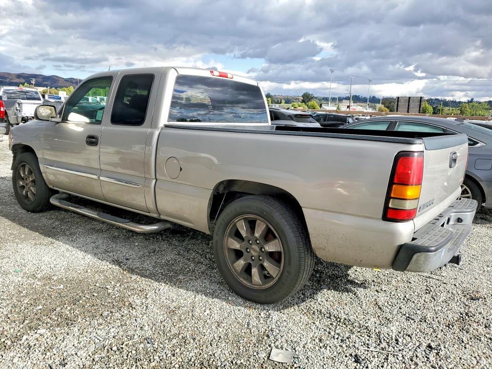 2005 GMC New Sierra C1500
