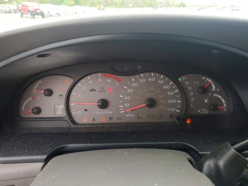 2003 Toyota Sequoia SR5