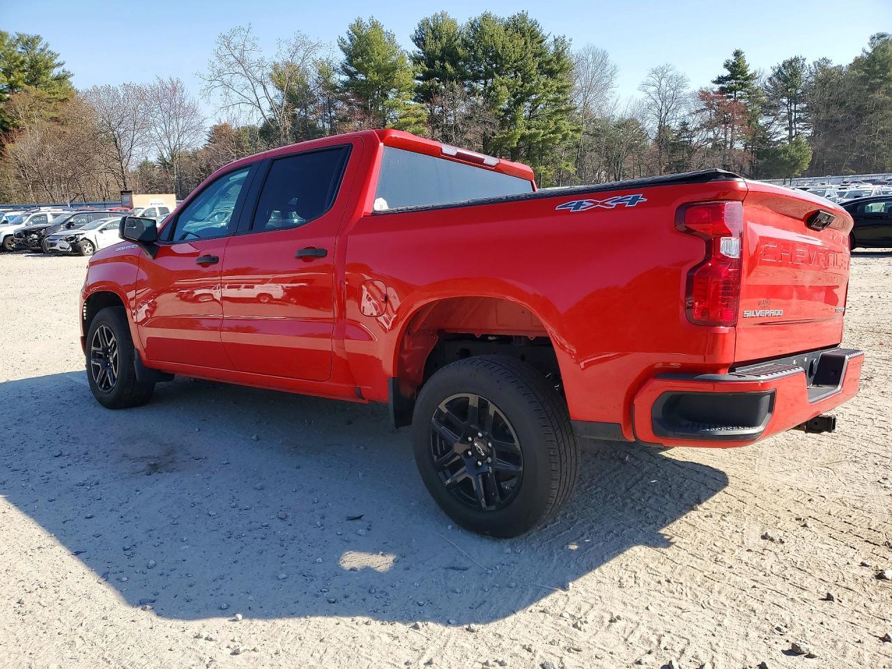 2022 Chevrolet Silverado K1500 Custom