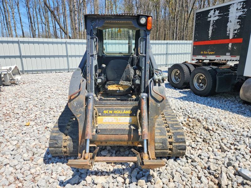 2013 New Holland C238