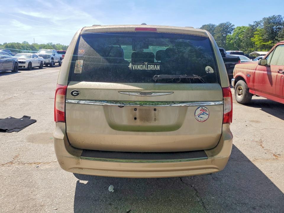 2014 Chrysler Town & Country Touring