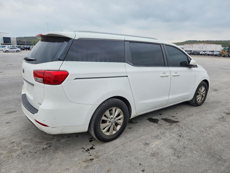 2016 KIA Sedona lx