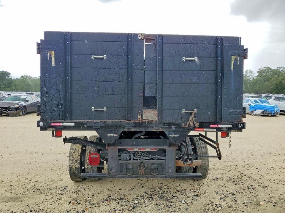 2017 Ford F450 Super Duty Flatbed Truck