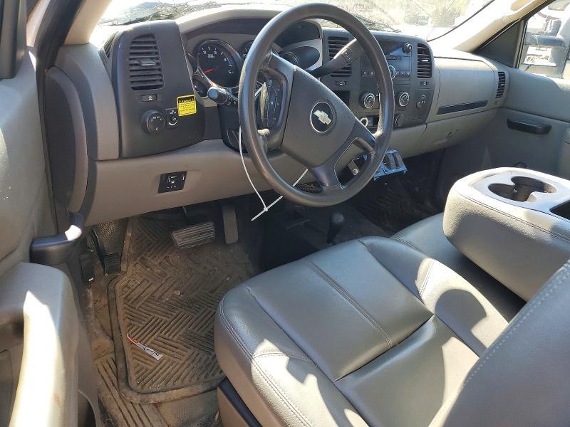 2012 Chev Rolet Silverado Dump Truck