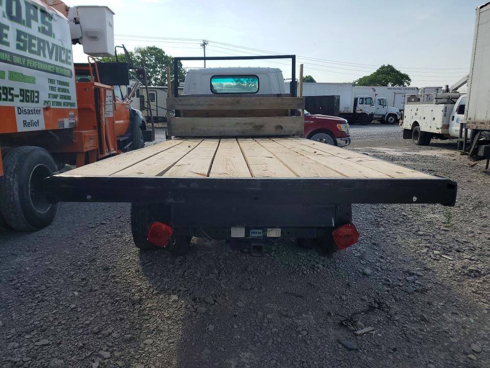 2005 GMC W4500 W45042