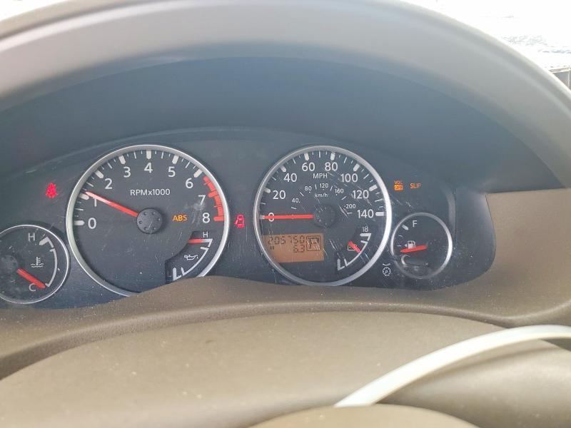 2005 Nissan Pathfinder xe