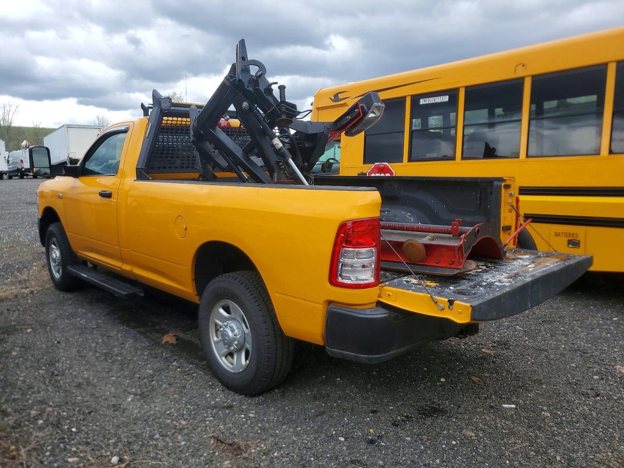 2022 Dodge RAM 3500 Tradesman