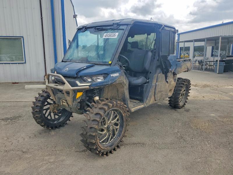2025 Can-Am Defender Utility Vehicle