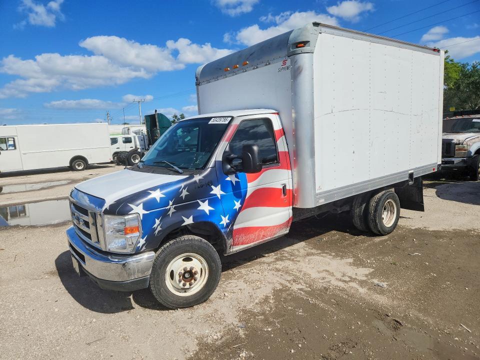2017 Ford E350 BOX Truck