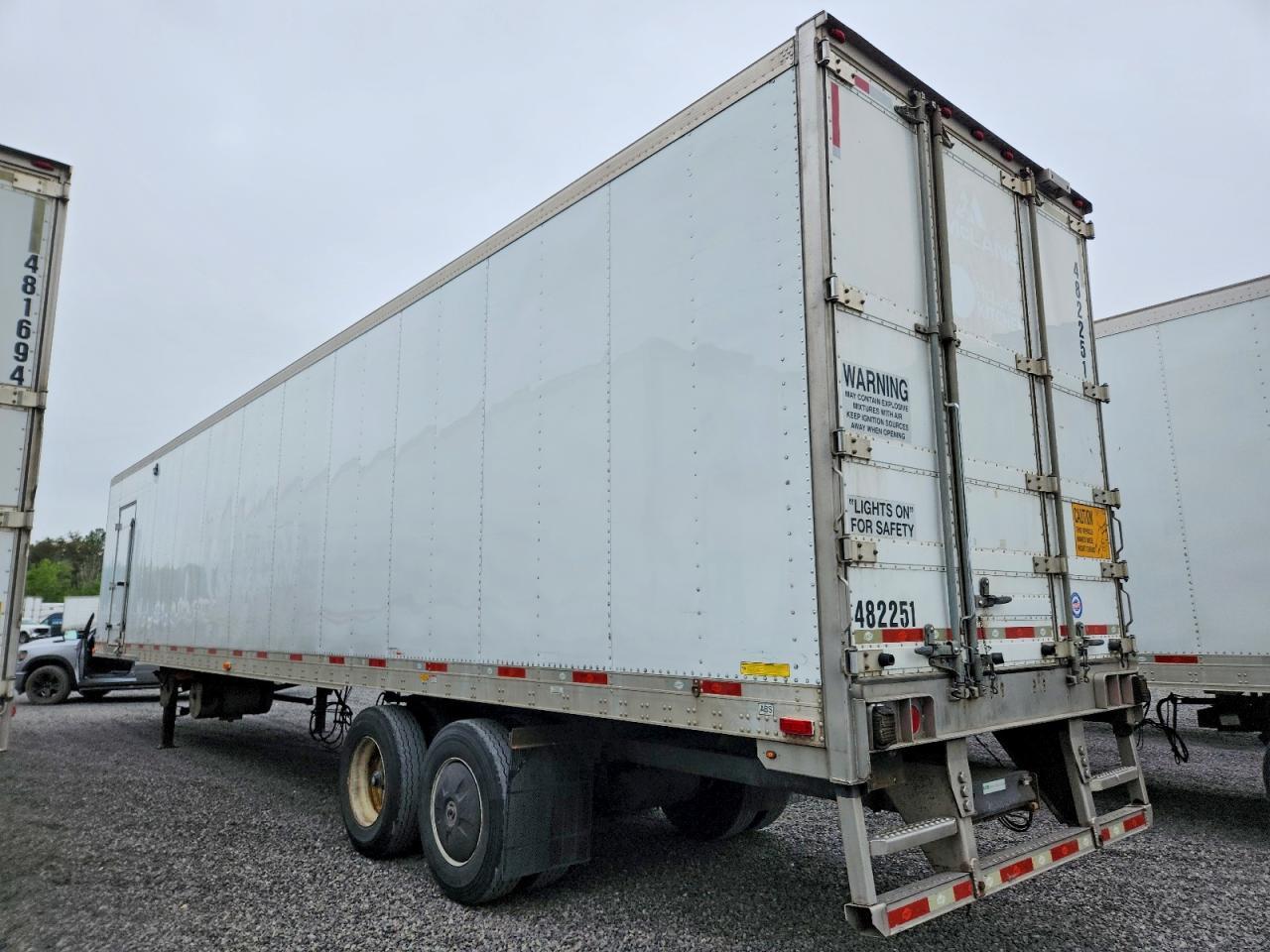2015 Utility VS2RA Refrigerated Van Trailer