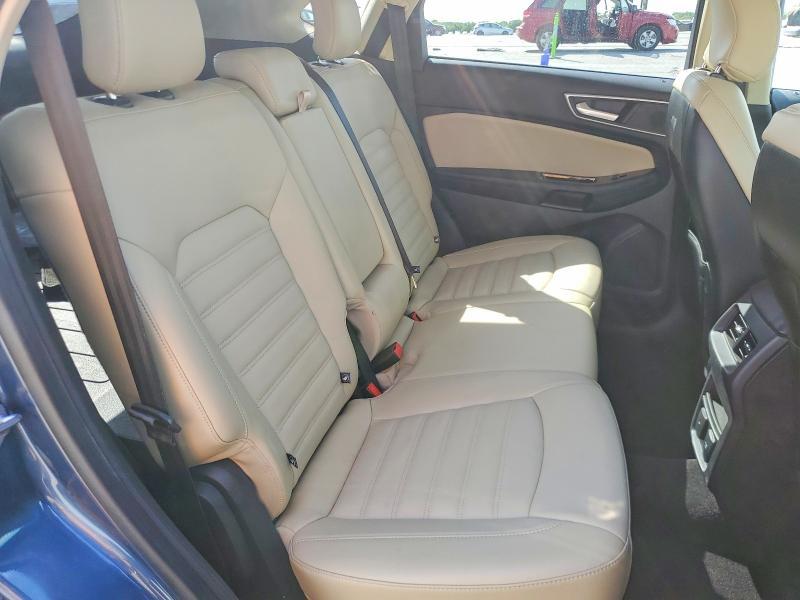 2018 Ford Edge sel