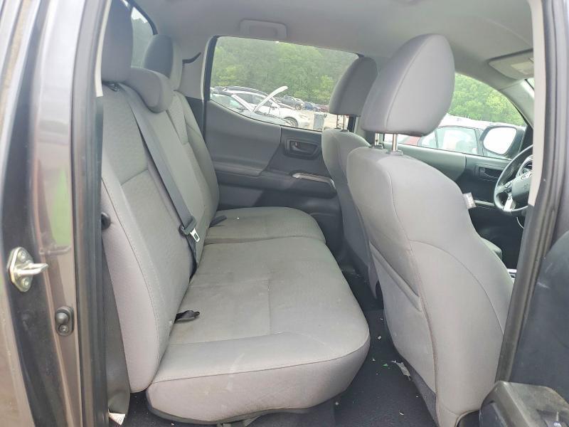 2017 Toyota Tacoma SR5 V6