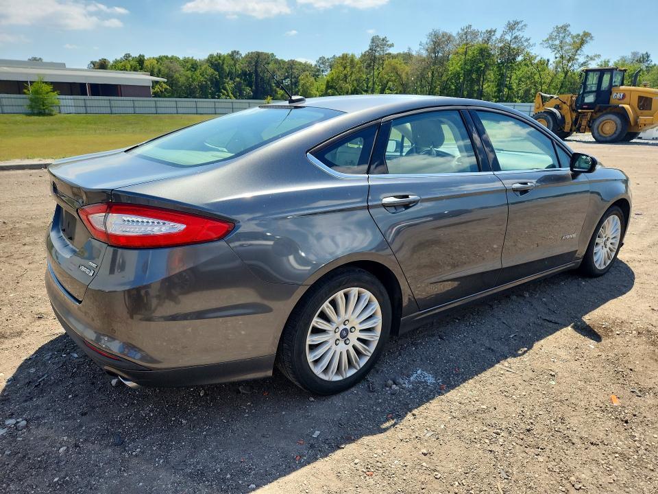 2015 Ford Fusion se Hybrid