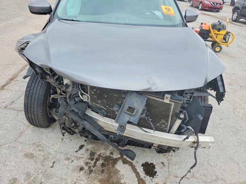 2015 Nissan Pathfinder sv