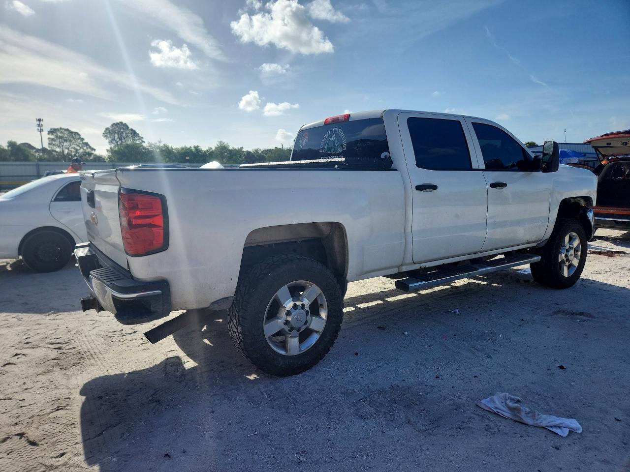2015 Chev Silverado C2500 Heavy Duty
