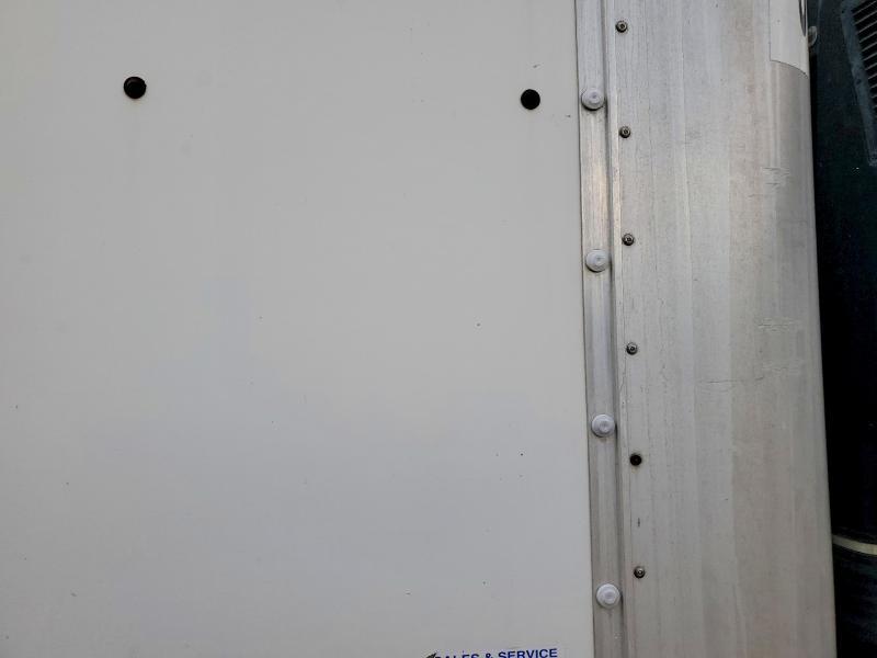 2010 Isuzu Nrr Delivery Truck