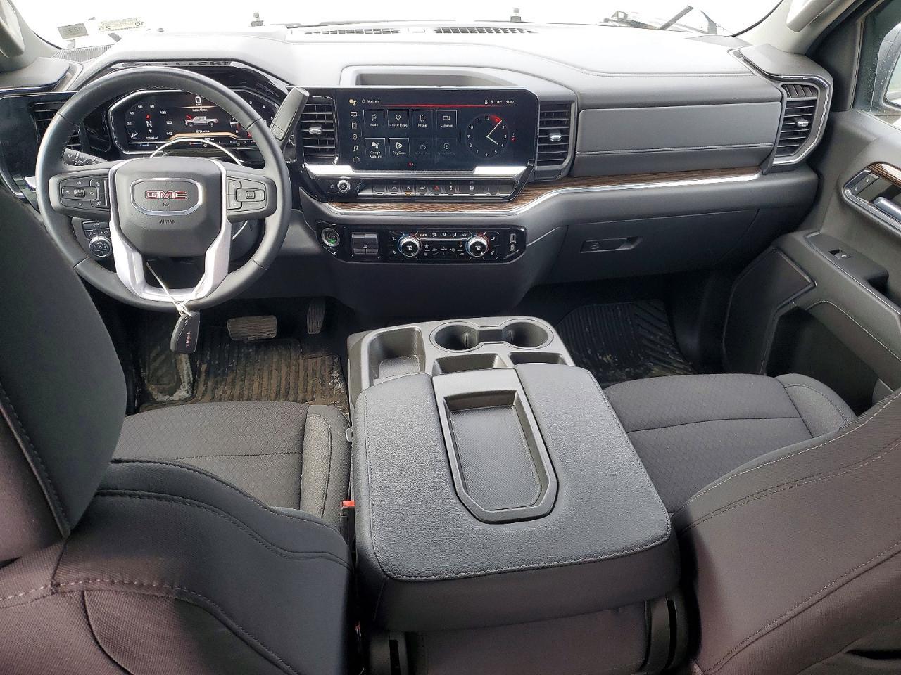 2023 GMC Sierra K1500 Elevation