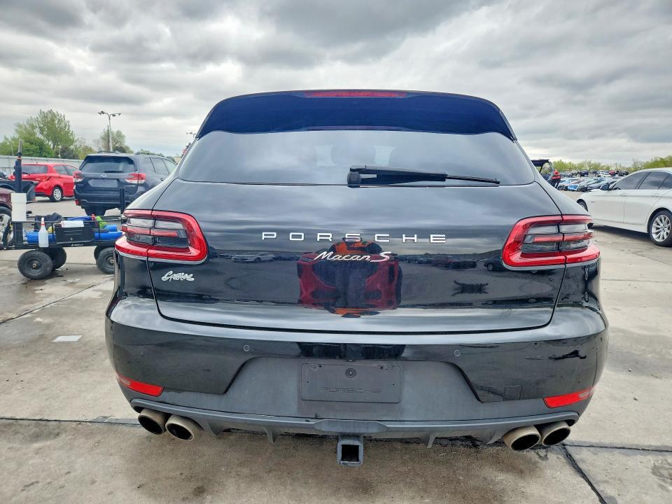 2015 Porsche Macan s