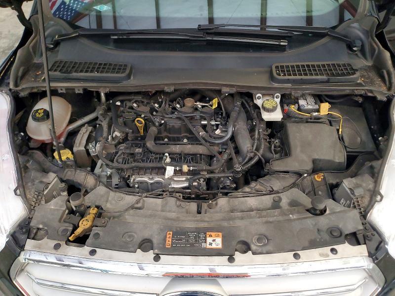 2019 Ford Escape sel