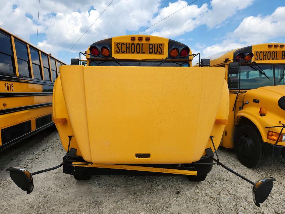 2002 International 3800 School Bus