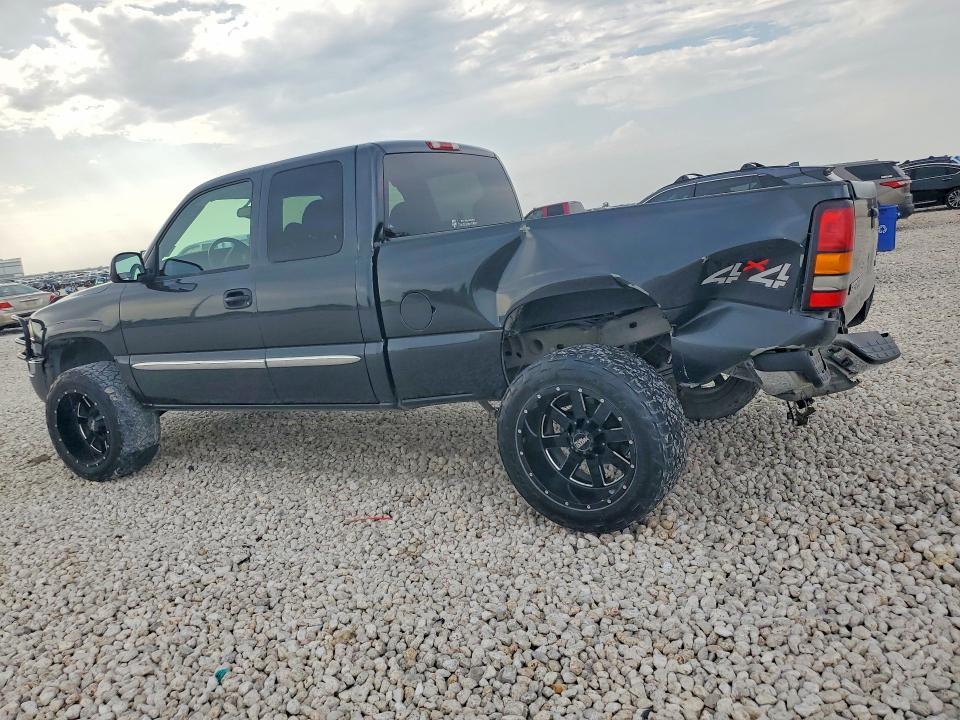 2004 GMC New Sierra K1500