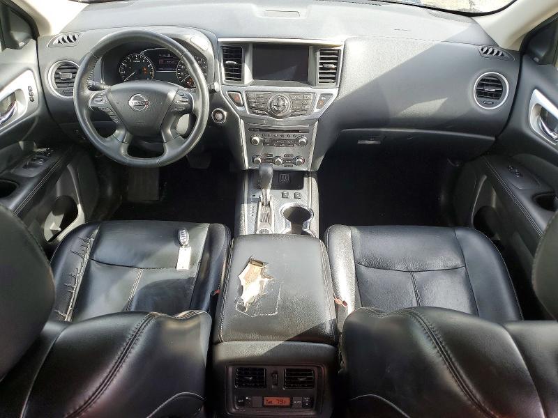 2018 Nissan Pathfinder sl