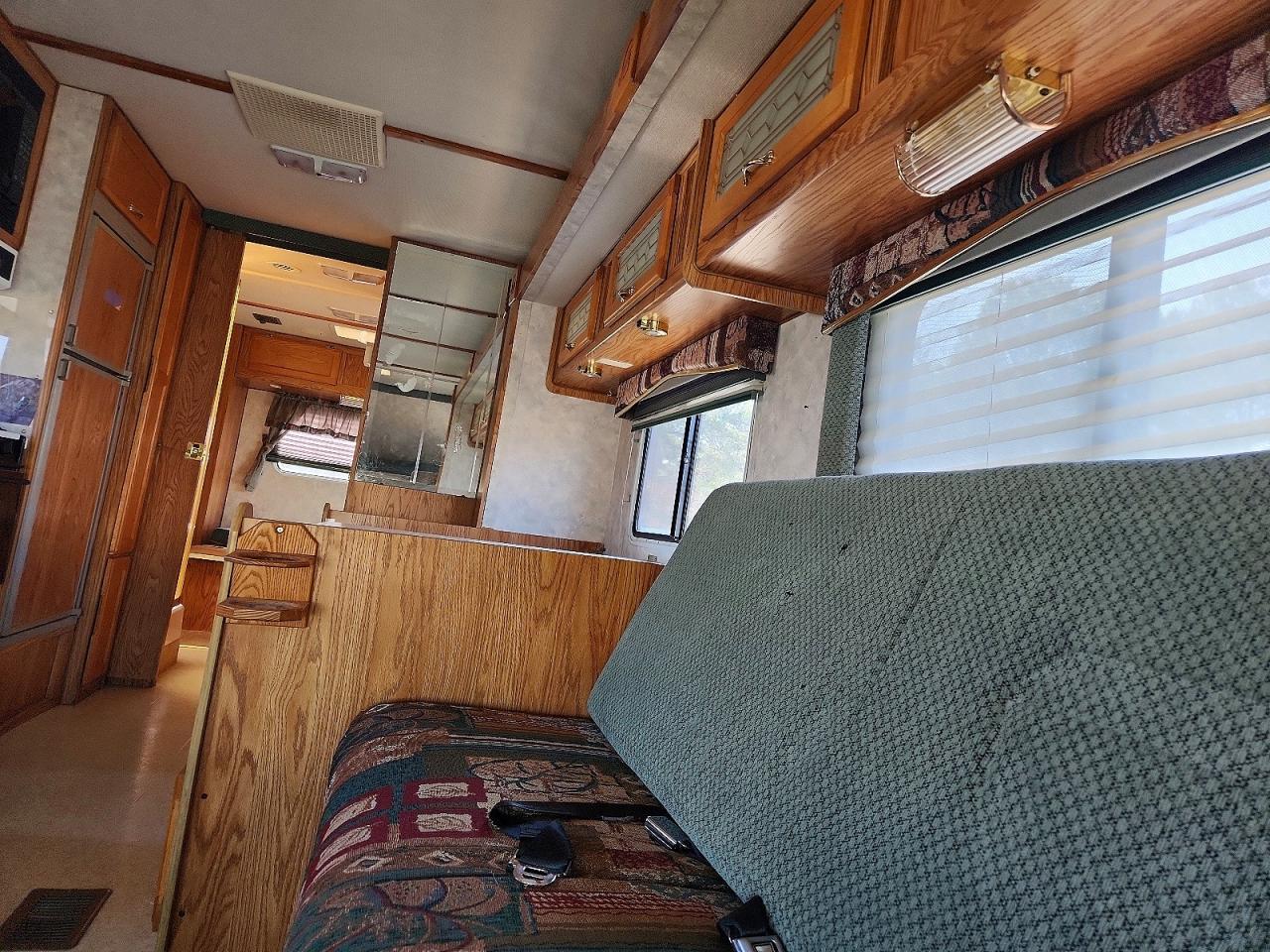 2002 Ford 2001 Yellowstone RV