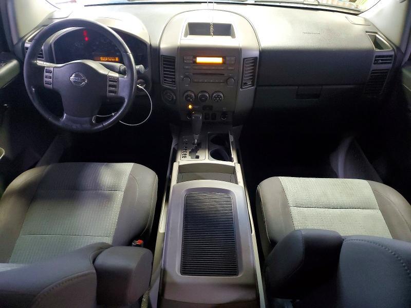 2004 Nissan Titan XE