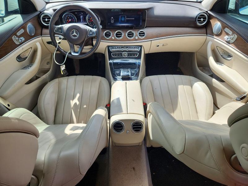 2017 Mercedes-Benz E 300