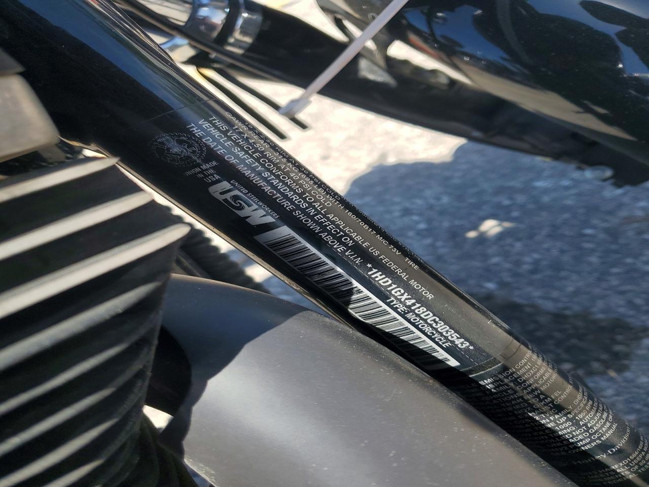 2013 Harley-Davidson Fxdb Dyna Street BOB