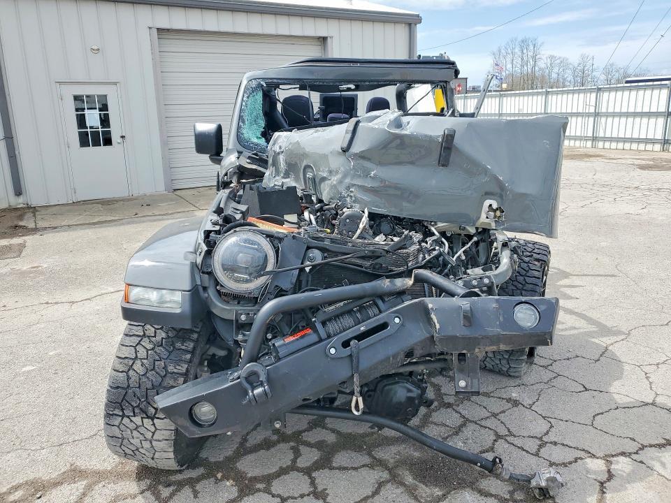 2021 Jeep Gladiator Sport