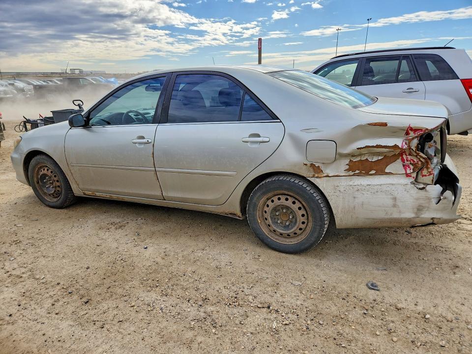 2005 Toyota Camry Standard