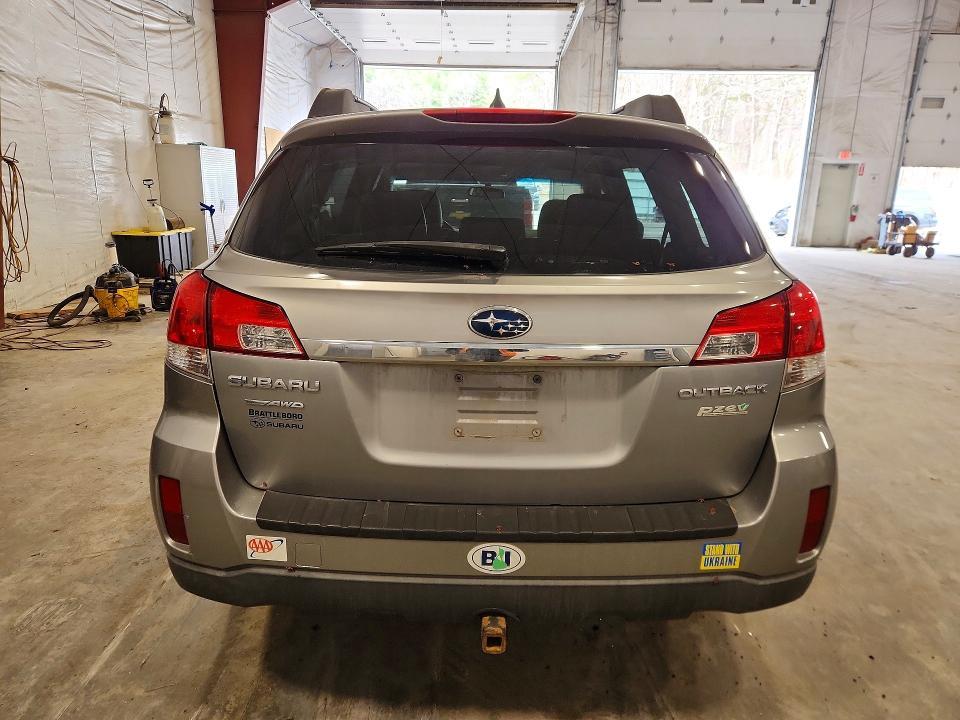 2011 Subaru Outback 2.5i Limited