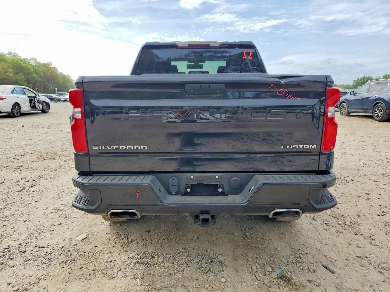 2021 Chevrolet Silverado K1500 Trail Boss Custom