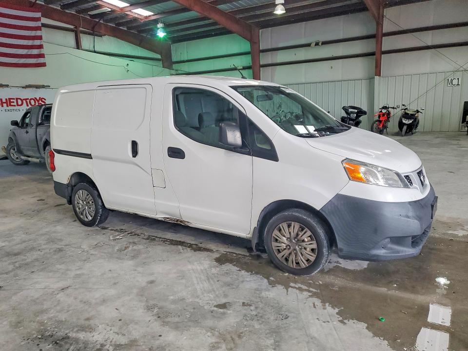 2015 Nissan NV200 S